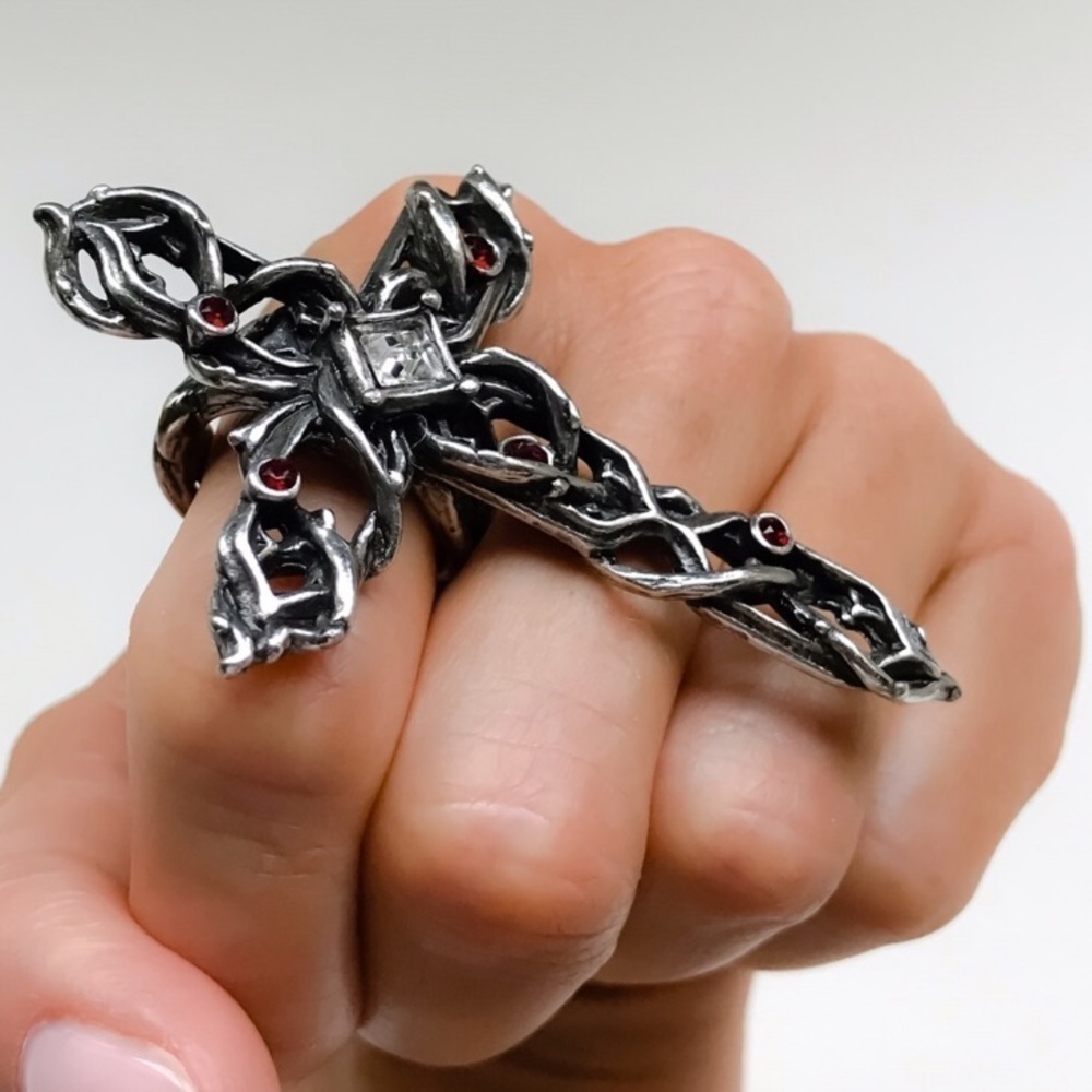 Multi-Finger Swarovski Crystal Rose Trellis Ring